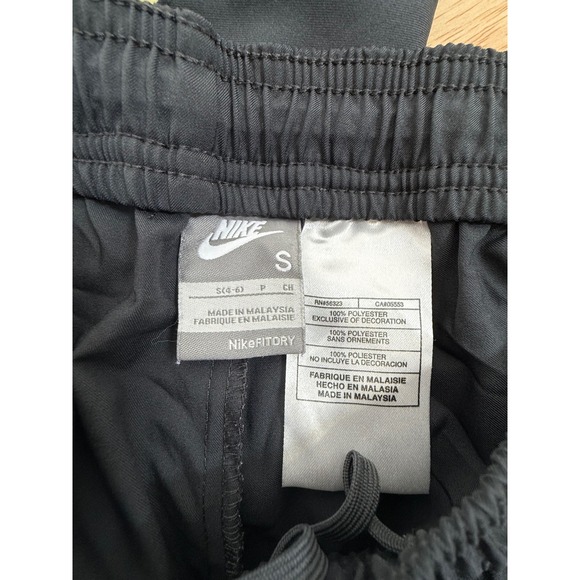 Nike Women S Black Gold Track Athletic Windpants Sportswear Size S Split Hem - Picture 3 of 8